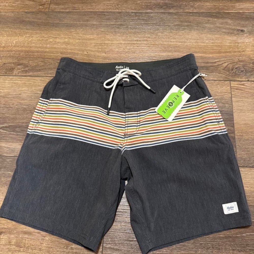 Katin Board Shorts Men's 29‎ Gray Stripe Swim Trunks Hybrid NEW NWT 8" Inseam